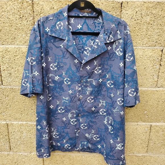 Louis Vuitton Other - Louis Vuitton Blue Large Logo Button down Shirt